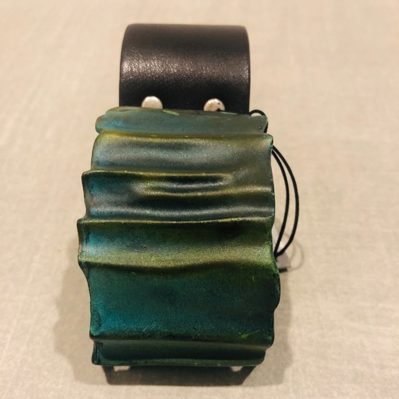 Jewelry - NWT Turquoise Metal and leather bracelet